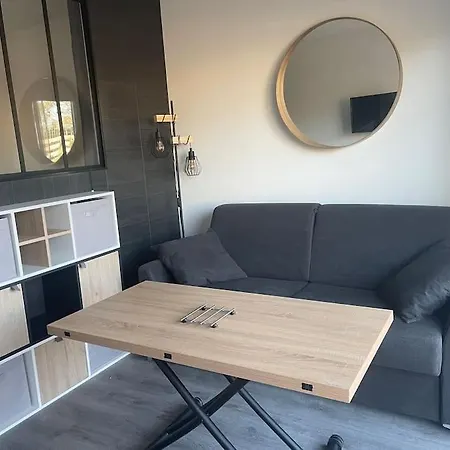 Le Cocon Hyerois Апартаменты *